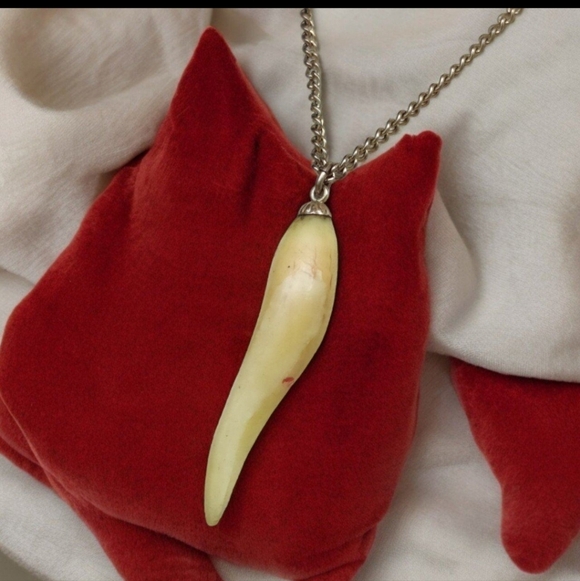 Vintage 14K GF Organic Italian Horn Pendant Necklace